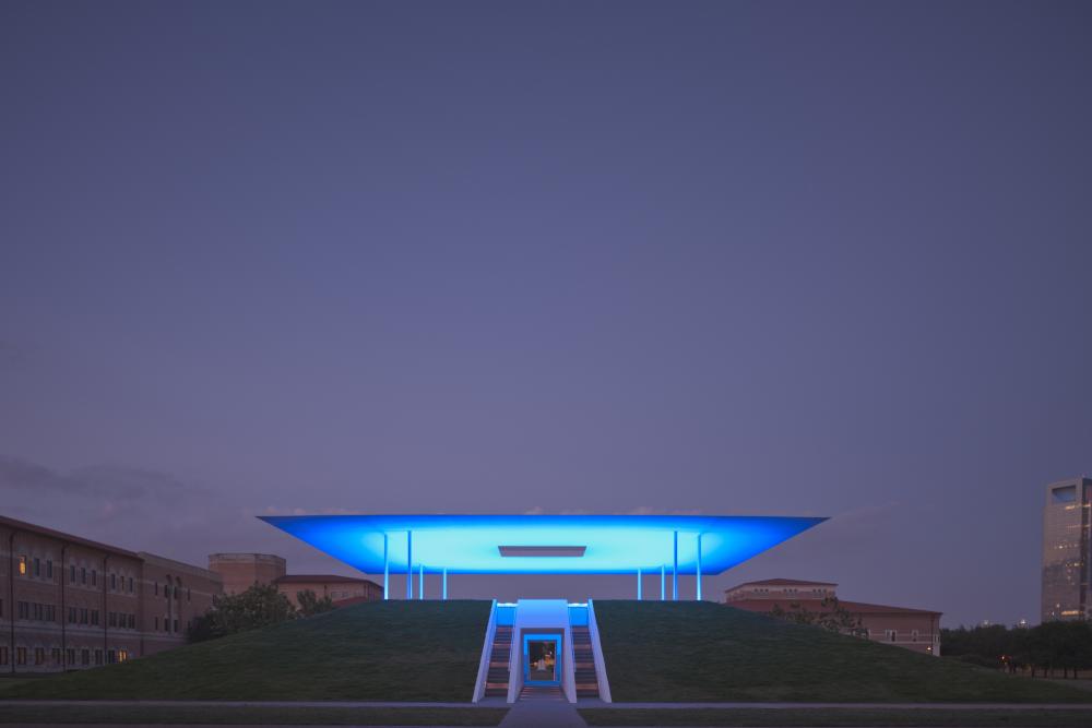 “Solos and Encounters” by Shih-Hui Chen and Kurt Stallmann