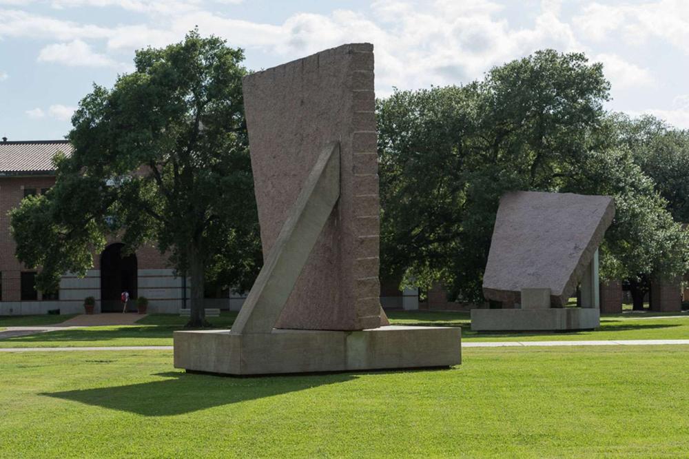 Michael Heizer, 45° 90° 180°, 1984